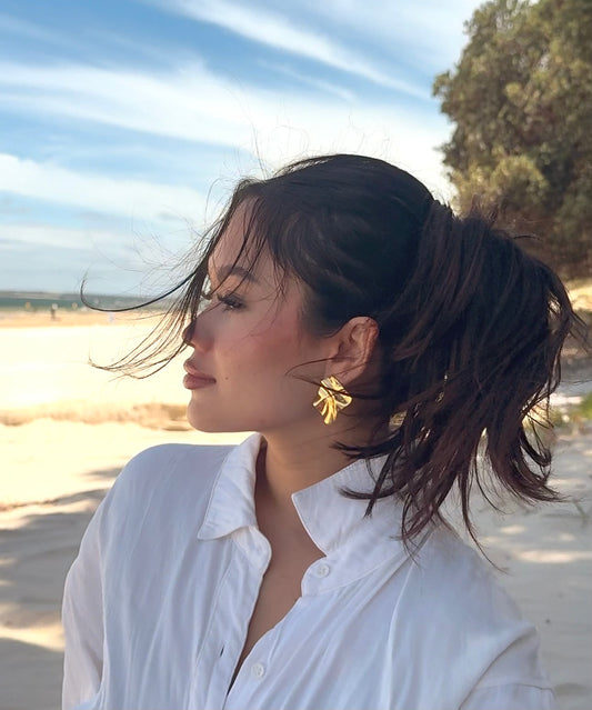 Liquid Glow Studs